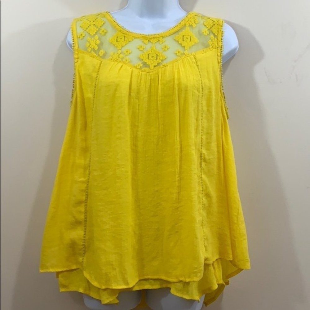 Sleeveless Mesh Chest/Back Yellow Blouse